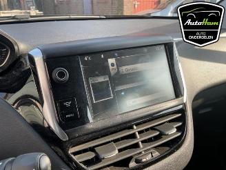 Peugeot 208 208 I (CA/CC/CK/CL), Hatchback, 2012 / 2019 1.4 16V picture 20