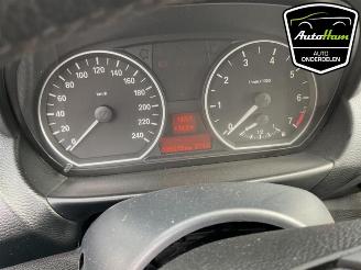 BMW 1-serie 1 serie (E87/87N), Hatchback 5-drs, 2003 / 2012 116i 2.0 16V picture 20