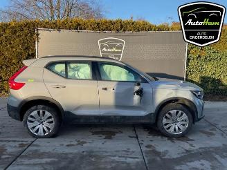 Salvage car Volvo EX40 EX40 (XZ), SUV, 2024 Single Motor 70 kWh 2024/11