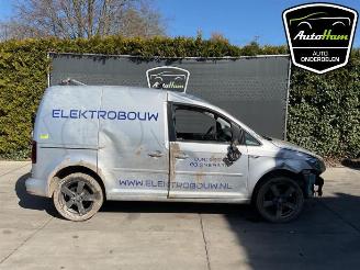 Auto da rottamare Volkswagen Caddy Caddy IV, Van, 2015 1.6 TDI 16V 2015/11
