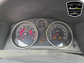 Opel Astra Astra H Twin Top (L67), Cabrio, 2005 / 2010 1.8 16V picture 15