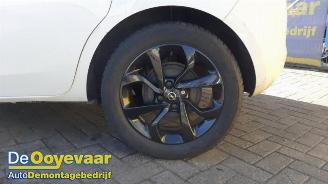 Opel Corsa-E Corsa E, Hatchback, 2014 1.4 16V picture 3