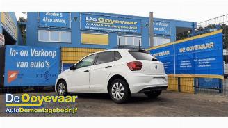 Salvage car Volkswagen Polo Polo VI (AW1), Hatchback 5-drs, 2017 1.0 12V BlueMotion Technology 2018/6