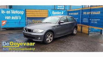 BMW 1-serie 1 serie (E87/87N), Hatchback 5-drs, 2003 / 2012 118i 16V picture 6