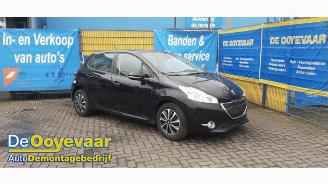 Salvage car Peugeot 208 208 I (CA/CC/CK/CL), Hatchback, 2012 / 2019 1.2 Vti 12V PureTech 82 2013/5