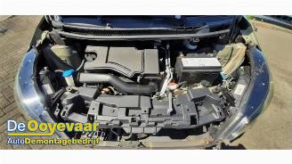 Peugeot 108 108, Hatchback, 2014 1.0 12V picture 3