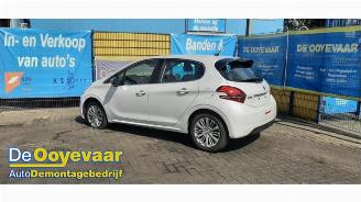 Salvage car Peugeot 208 208 I (CA/CC/CK/CL), Hatchback, 2012 / 2019 1.2 Vti 12V PureTech 82 2016/4
