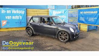 rozbiórka samochody osobowe Mini Cooper Mini (R50/53), Hatchback, 2001 / 2007 1.6 16V Cooper 2005/7