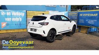Renault Clio Clio V (RJAB), Hatchback 5-drs, 2019 1.6 E-Tech 145 16V picture 2