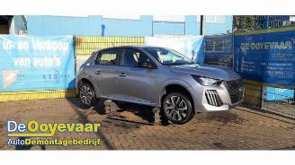 Coche siniestrado Peugeot 208 208 II (UB/UH/UP), Hatchback 5-drs, 2019 1.2 Vti 12V PureTech 75 2025/2