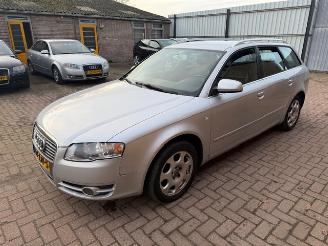 Vaurioauto  passenger cars Audi A4 2.0 TFSI 2009/6