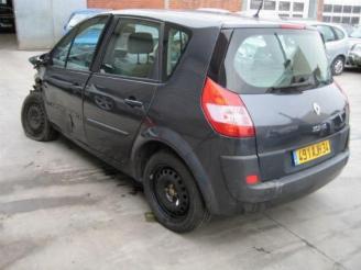 Renault Scenic  picture 4