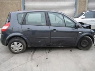 Renault Scenic  picture 8