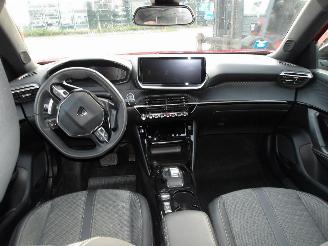 Peugeot 2008  picture 2