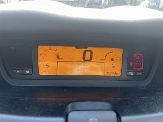 Citroën C4 PICASSO 1.6 VTi Séduction 5p. picture 9