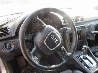 Audi A4 2.0 TFSI Quattro picture 12