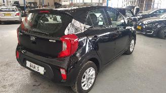 Kia Picanto 1.0 12V BENZ 5 DRS 67 PK.... picture 4