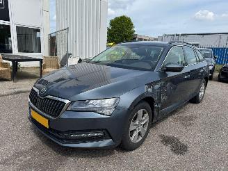 Coche accidentado Skoda Superb Combi 1.5 AUTOMAAT  TSI ACT Business Edition 2020/7