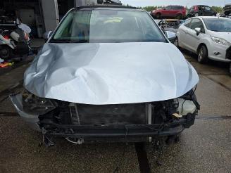 rozbiórka samochody osobowe Volkswagen Polo Polo VI (AW1), Hatchback 5-drs, 2017 1.0 TSI 12V 2018/4