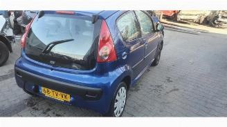 Peugeot 107 107, Hatchback, 2005 / 2014 1.0 12V picture 5