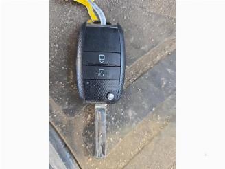 Auto da rottamare Kia Picanto Picanto (TA), Hatchback, 2011 / 2017 1.0 12V 2015/2