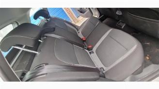 Skoda Fabia Fabia III Combi (NJ5), Combi 5-drs, 2014 / 2022 1.0 TSI 12V picture 20