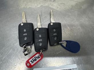 disassembly passenger cars Volkswagen Golf Golf VII Variant (AUVV), Combi, 2013 / 2021 1.2 TSI BlueMotion 16V 2014/5