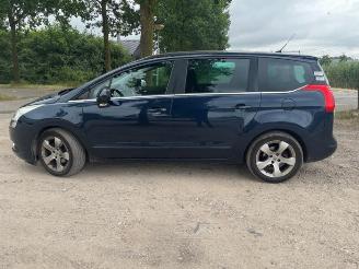 Sloopauto Peugeot 5008 5008 I (0A/0E), MPV, 2009 / 2017 1.6 VTI 16V 2010/3