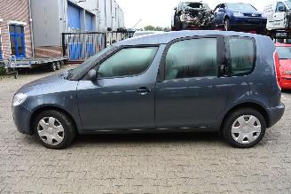 Skoda Roomster  picture 3