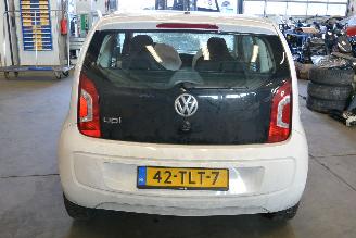 Volkswagen Up  picture 5