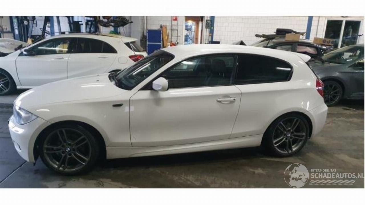 BMW 1-serie 1 serie (E81), Hatchback 3-drs, 2006 / 2012 120d 16V