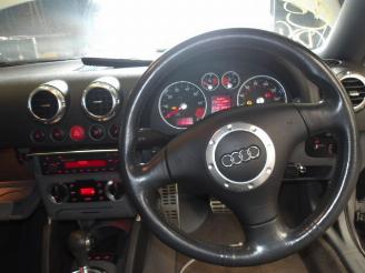 Audi TT  picture 32
