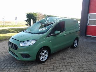 Ford Transit Tourneo picture 3