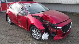 damaged passenger cars Mazda 3 3 (BM/BN), Hatchback, 2013 / 2019 2.0 SkyActiv-G 120 16V 2017