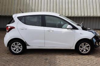 Auto da rottamare Hyundai I-10 i10 (B5), Hatchback, 2013 / 2019 1.0 12V 2019/11