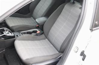 Opel Corsa Corsa F (UB/UH/UP), Hatchback 5-drs, 2019 Electric 50kWh picture 28