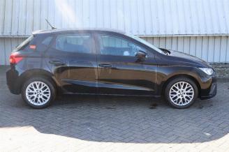 Seat Ibiza Ibiza V (KJB), Hatchback 5-drs, 2017 1.0 MPI 12V picture 2