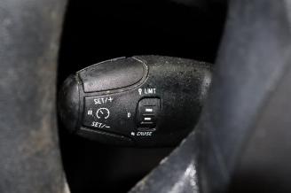 Peugeot 208 208 I (CA/CC/CK/CL), Hatchback, 2012 / 2019 1.6 Blue HDi 100 picture 18