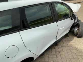 Renault Clio Clio IV Estate/Grandtour (7R), Combi 5-drs, 2012 / 2021 1.5 Energy dCi 90 FAP picture 24