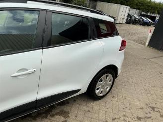 Renault Clio Clio IV Estate/Grandtour (7R), Combi 5-drs, 2012 / 2021 1.5 Energy dCi 90 FAP picture 19