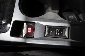 Peugeot 2008 2008 (UD/UK/UR/US/UX), MPV, 2019 e-2008 50 kWh picture 14