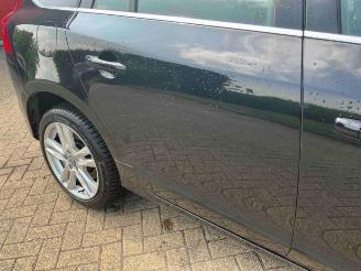 Volvo V-60 V60 I (FW/GW), Combi, 2010 / 2018 1.6 T3 16V picture 19