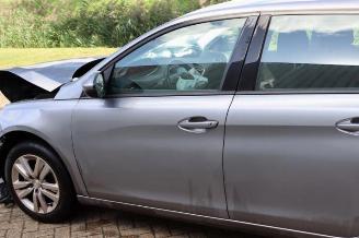 Peugeot 308 308 SW (L4/L9/LC/LJ/LR), Combi 5-drs, 2014 / 2021 1.6 BlueHDi 120 picture 27