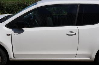 Volkswagen Up! Up! (121), Hatchback, 2011 1.0 12V 60 picture 17