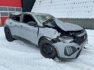 Salvage car Peugeot 2008 2008 (UD/UK/UR/US/UX), MPV, 2019 1.2 VTi 12V PureTech 100 2025/4