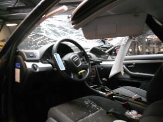 Audi A4  picture 2