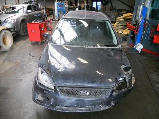 Ford Focus station picture 2