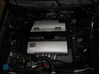 Volvo S-40  picture 4