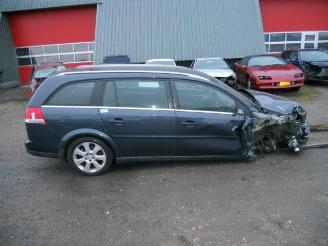 Opel Vectra  picture 1