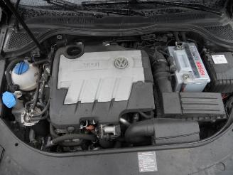 Volkswagen Passat coupe picture 5
